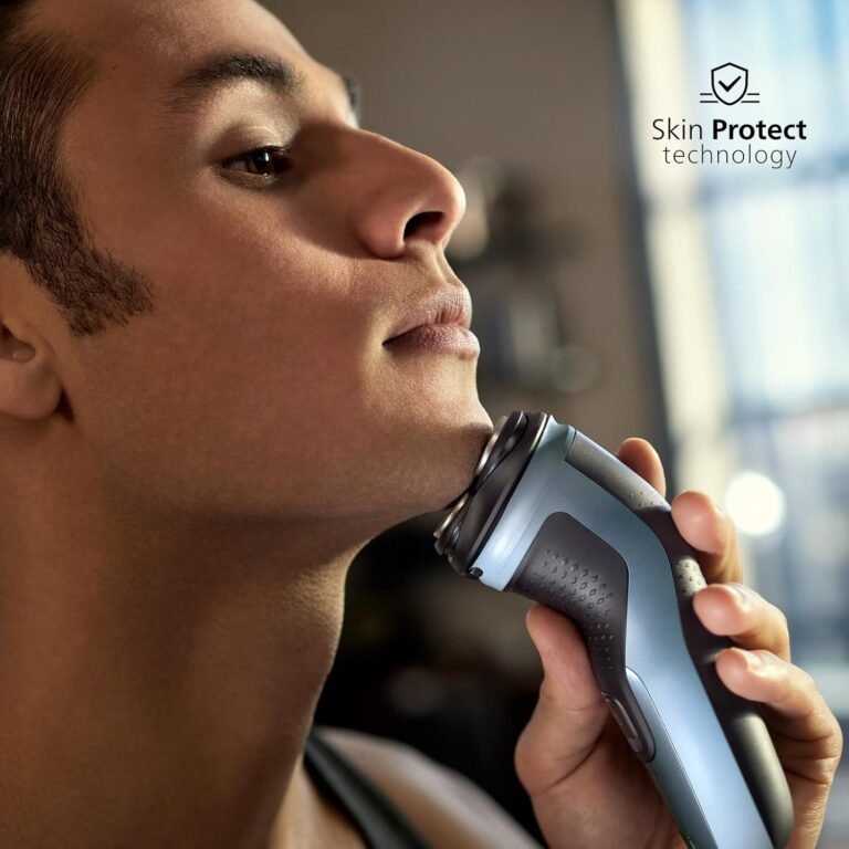 Philips Shaver Series 3000X – Elektrischer Nass- und Trockenrasierer für Männer in Himmelblau mit SkinProtect-Technologie, ausklappbarem Bartschneider und ergonomischem Griff (Modell X3053/00) - Bild von elektrischem Rasierer in Himmelblau mit SkinProtect-Technologie, Bartschneider und ergonomischem Griff