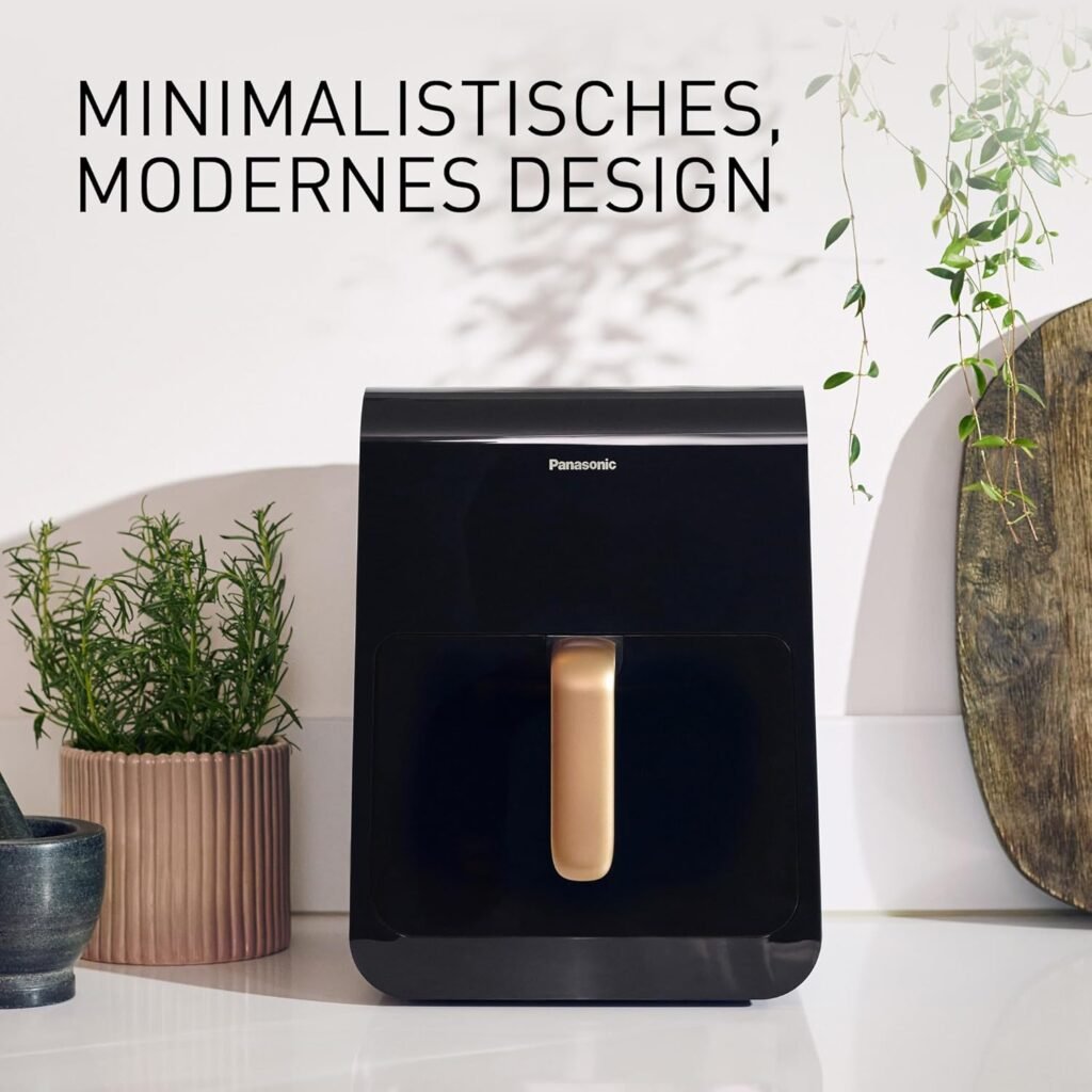 Heißluftfritteuse Panasonic NF-CC600AXE mit 6 l Fassungsvermögen, 80–200 °C, digitalem Timer und LCD-Display. Mit sanfter Dampfzugabe, 11 Voreinstellungen und leicht zu reinigendem Schwarz mit roségoldenem Griff.